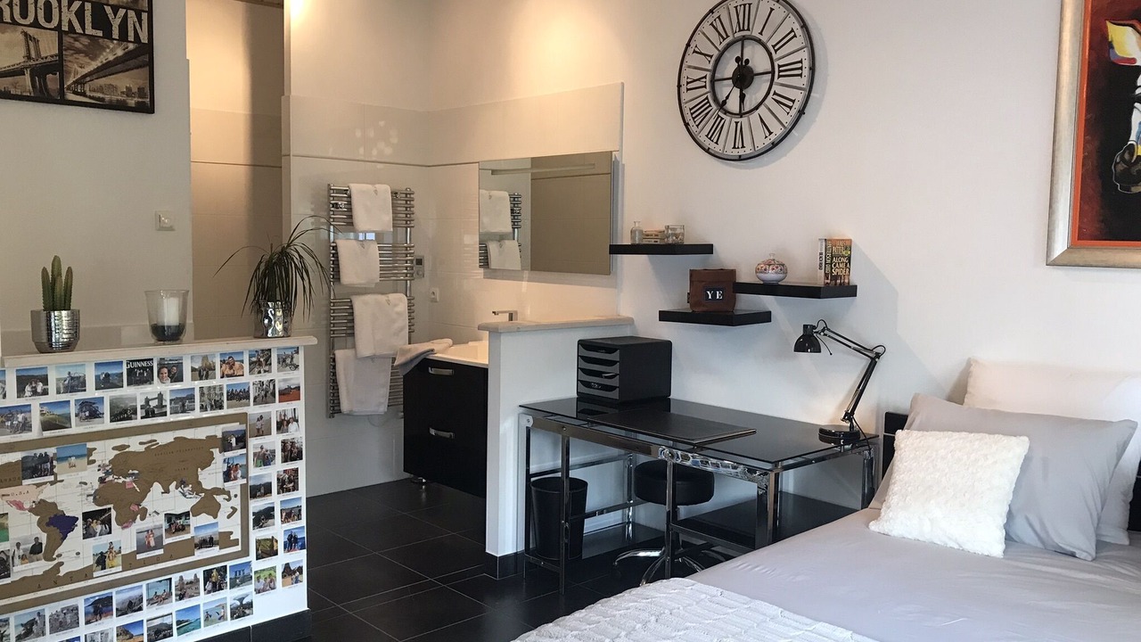 Photo of Bedroom in Saint-Jean-de-Monts