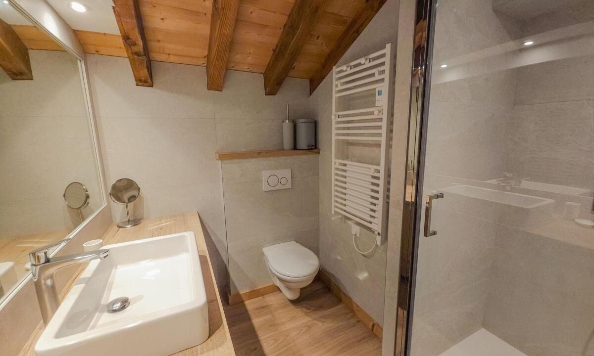 Photo of Bathroom in Saint-Martin-de-Belleville