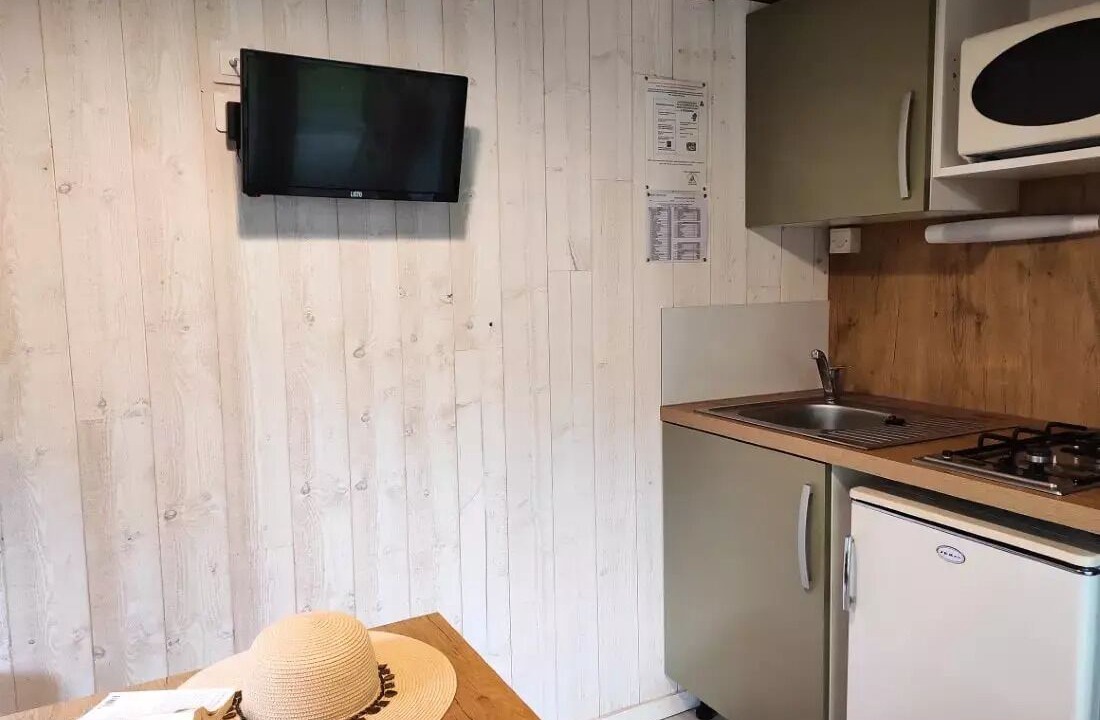 Photo of Kitchen in Saint-Laurent-sur-Sevre