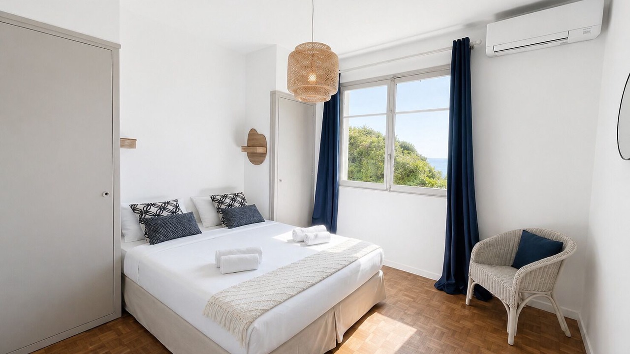 Photo of Bedroom in La Croix des Gardes