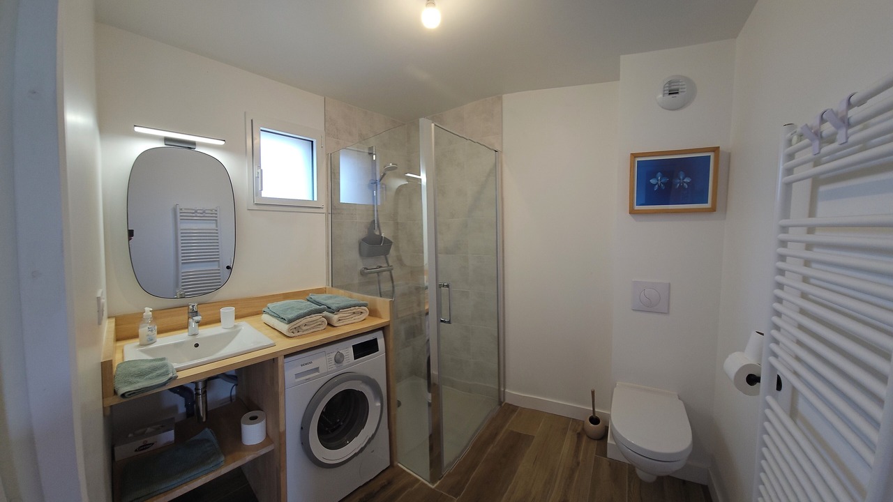 Photo of Bathroom in Beg-Meil