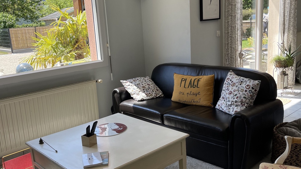 Photo of Livingroom in Etables-sur-Mer