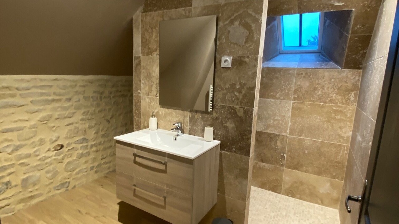 Photo of Bathroom in Bayeux