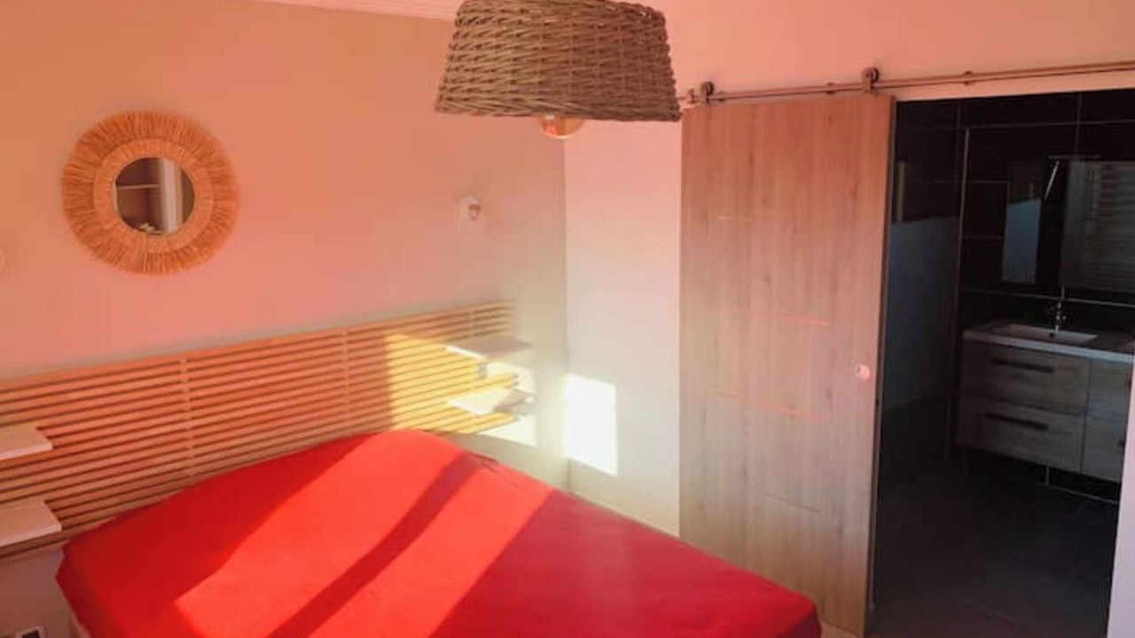 Photo of Bedroom in Le Grau-Du-Roi