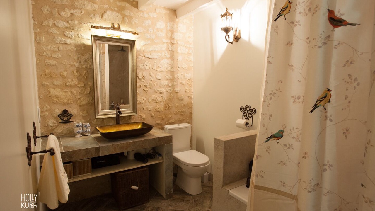 Photo of Bathroom in Civray-de-Touraine
