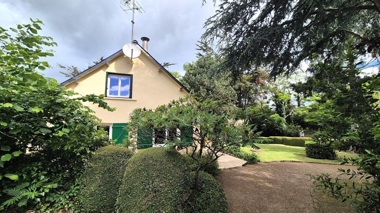 Photo of Outdoor in Hillion
