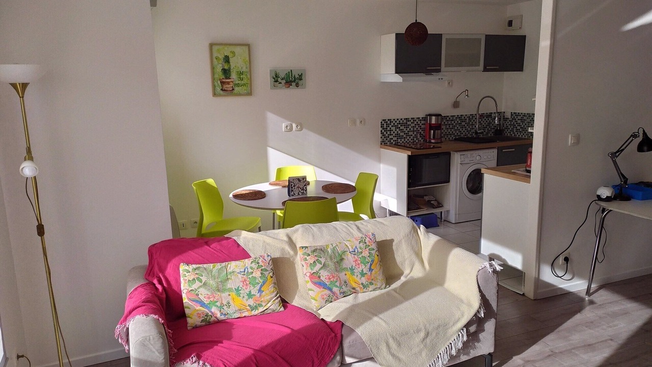 Photo of Livingroom in Quai de la Fosse