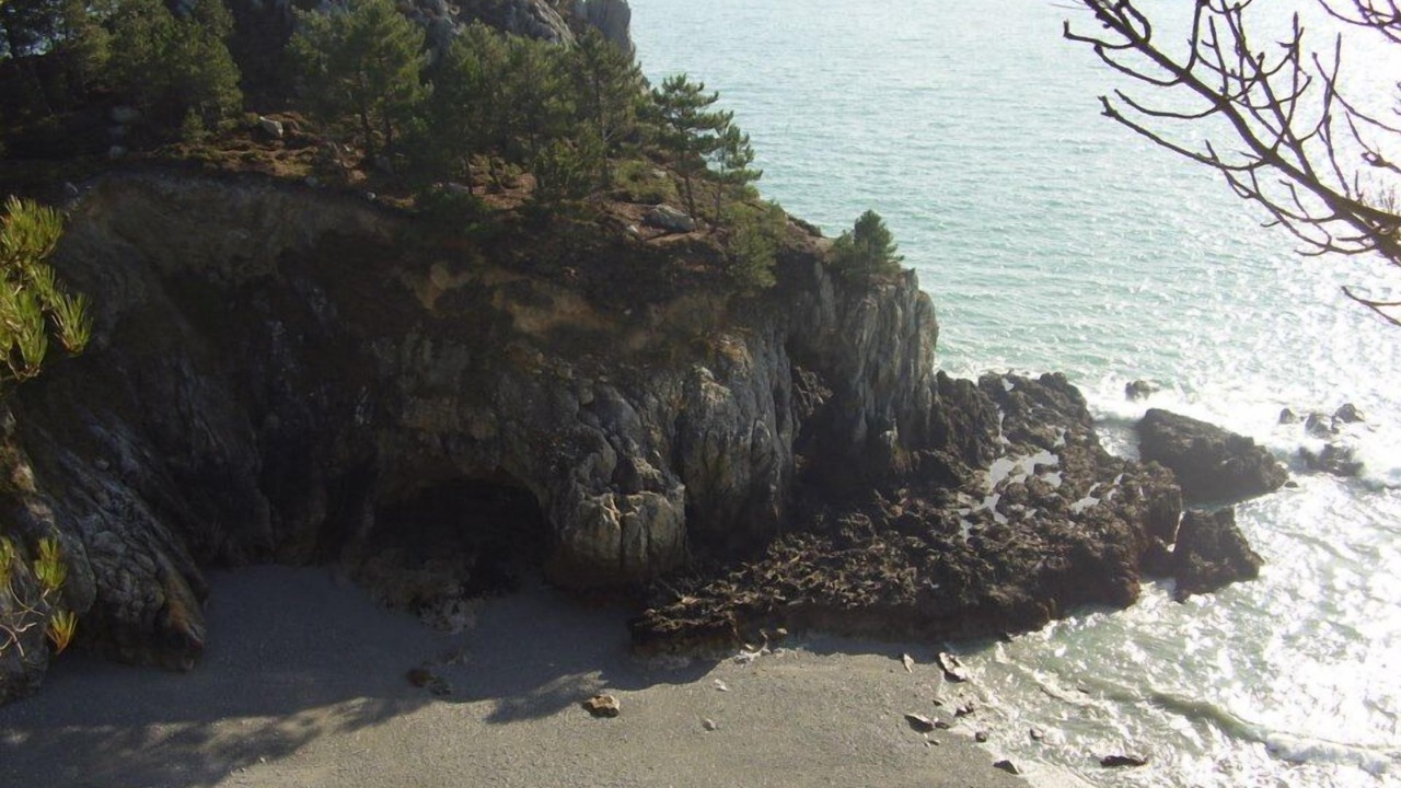 Photo of Others in Argol