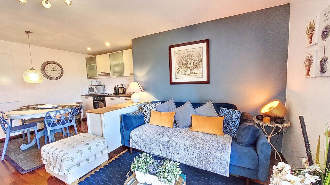 Photo of Livingroom in Nice City Centre