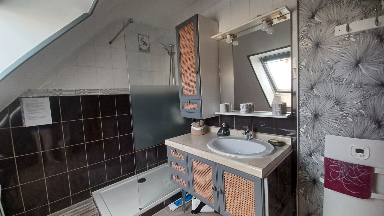 Photo of Bathroom in Esperance-Cottages