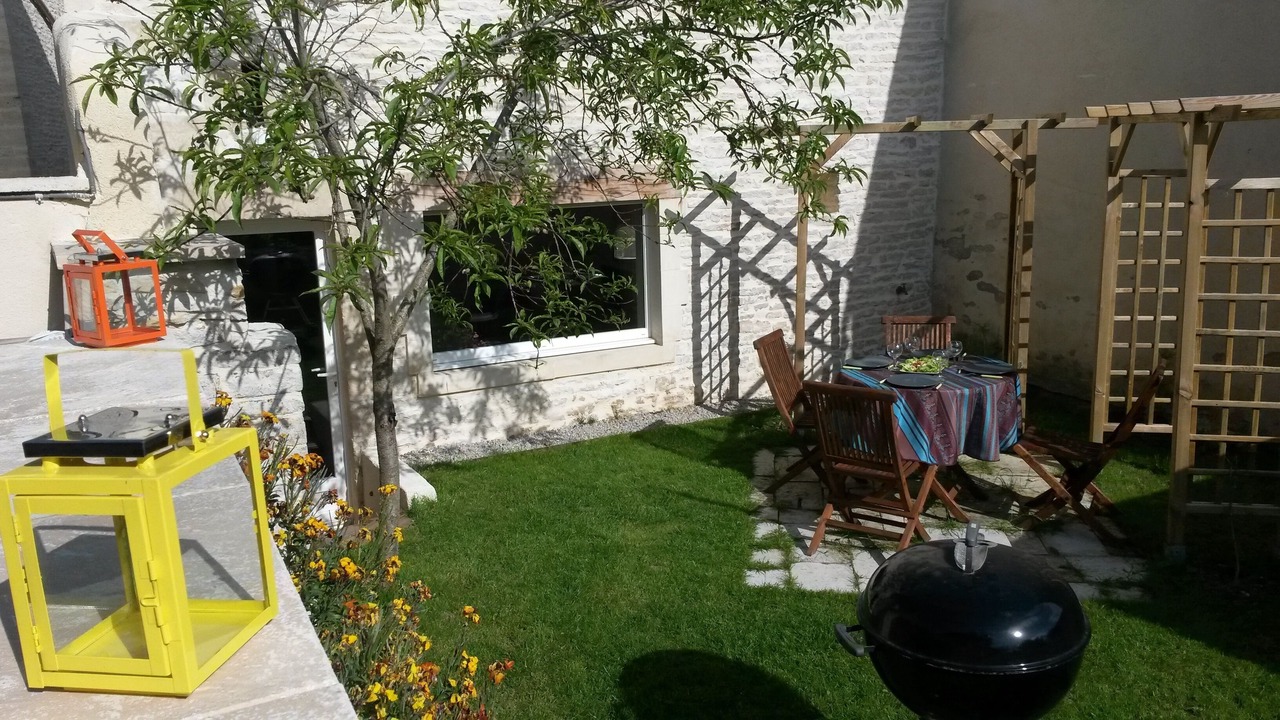 Photo of Outdoor in Colombiers-sur-Seulles