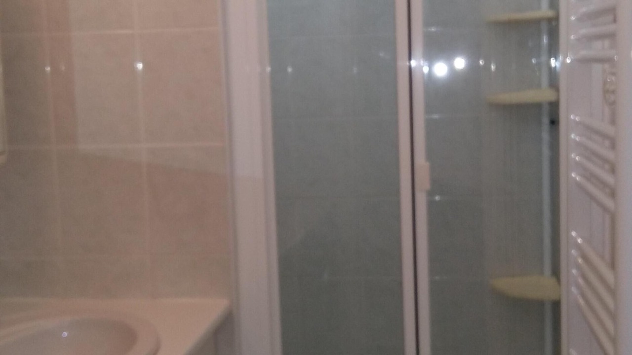 Photo of Bathroom in Courseulles-sur-Mer