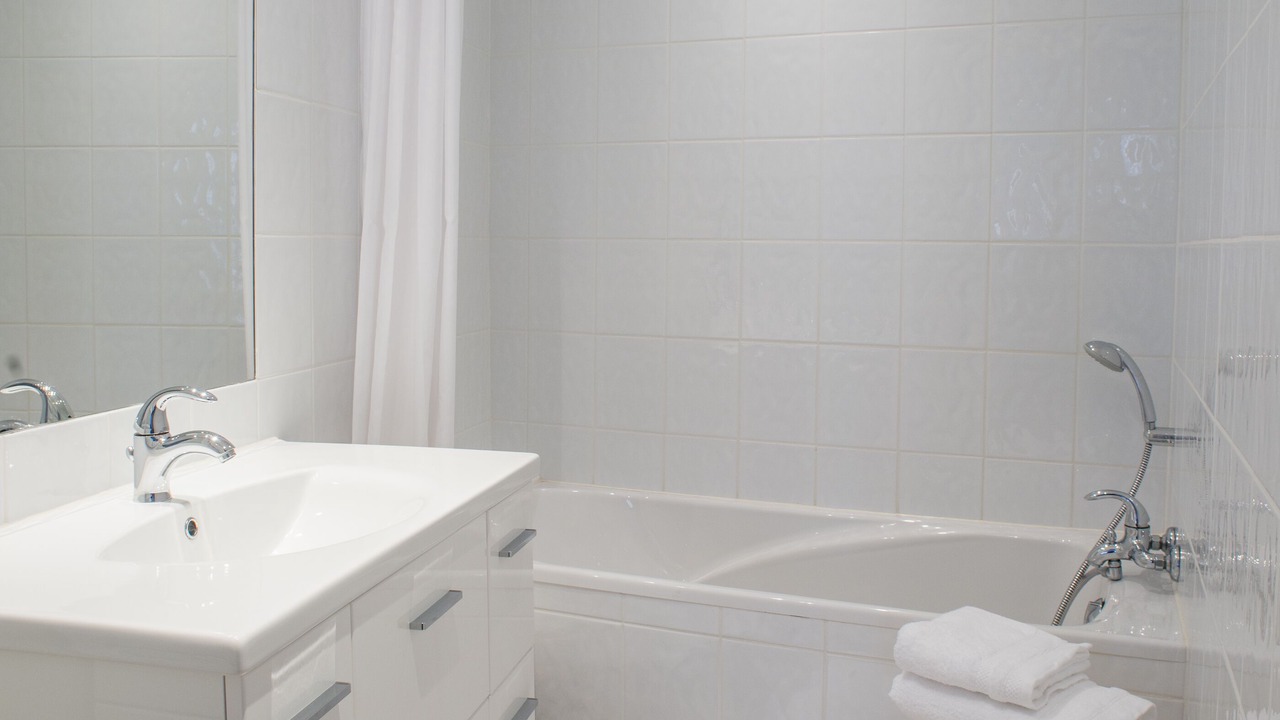 Photo of Bathroom in Intra Muros
