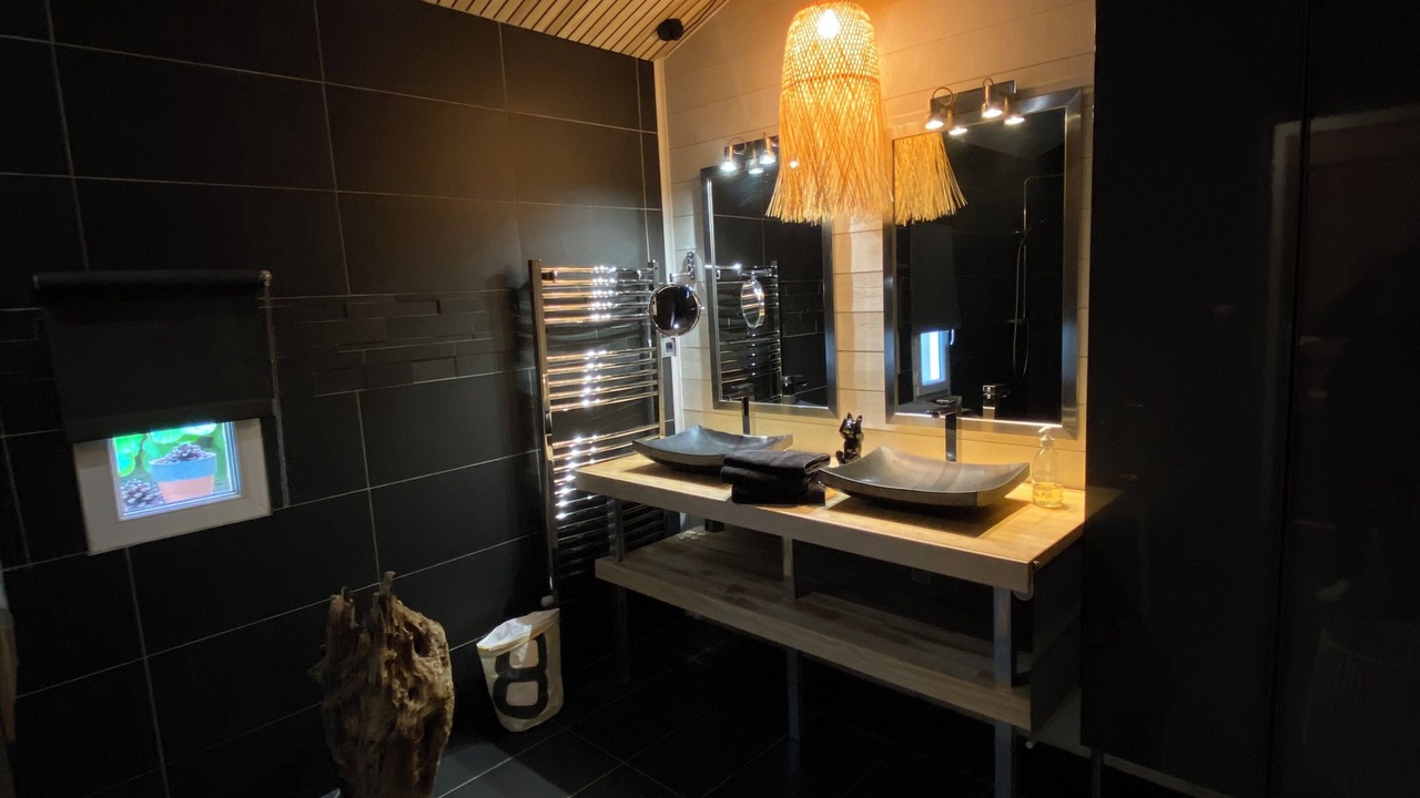Photo of Bathroom in Guidel