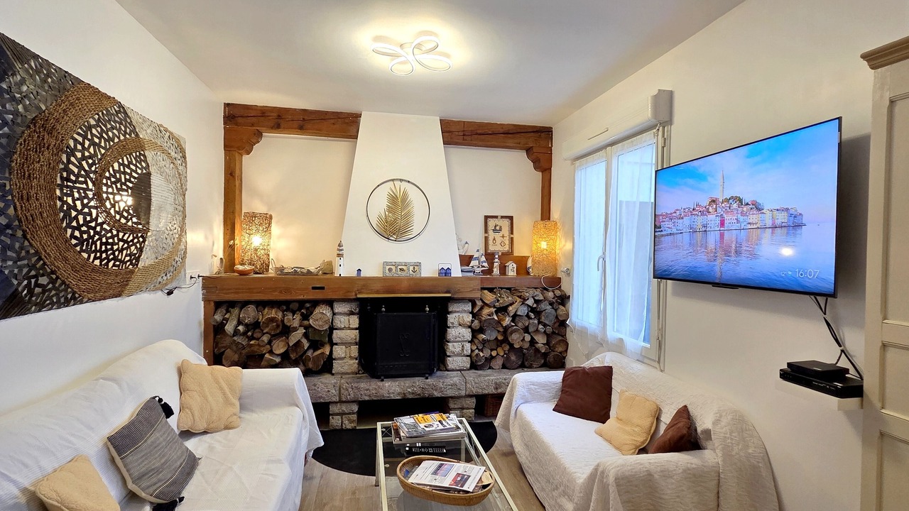 Photo of Livingroom in Barneville-Carteret
