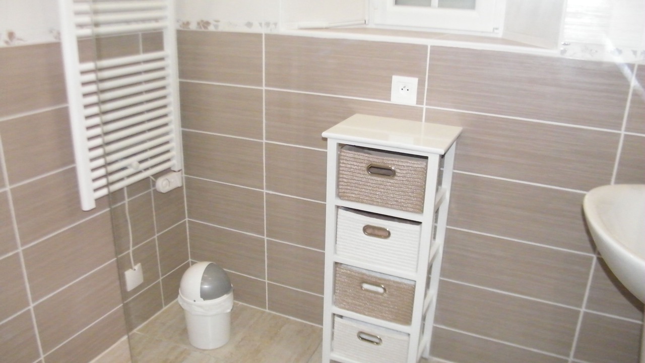 Photo of Bathroom in Le Mesnil