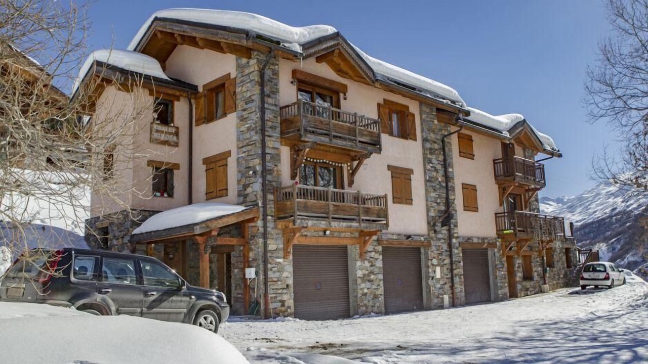 Photo of Outdoor in Saint-Marcel