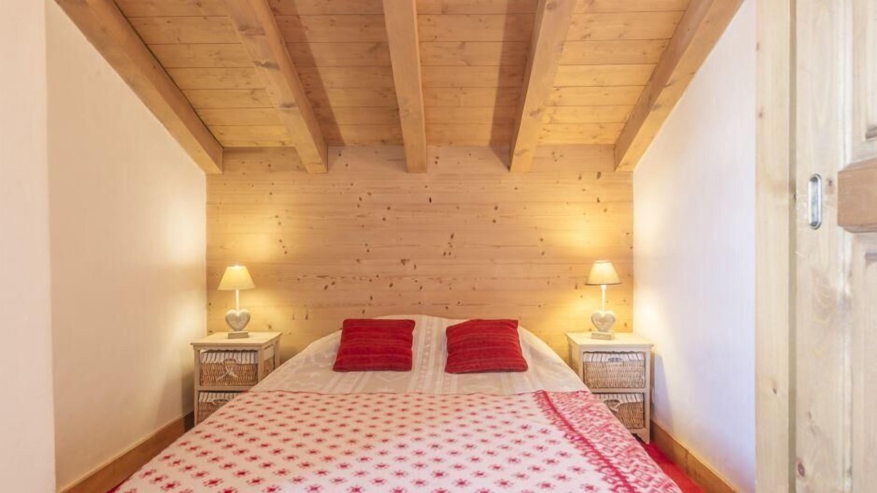 Photo of Bedroom in Saint-Marcel