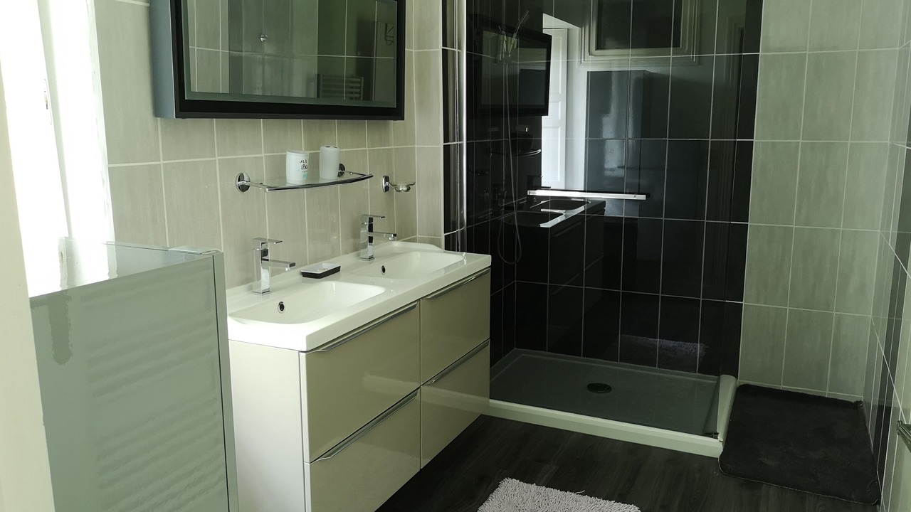 Photo of Bathroom in Le Manoir