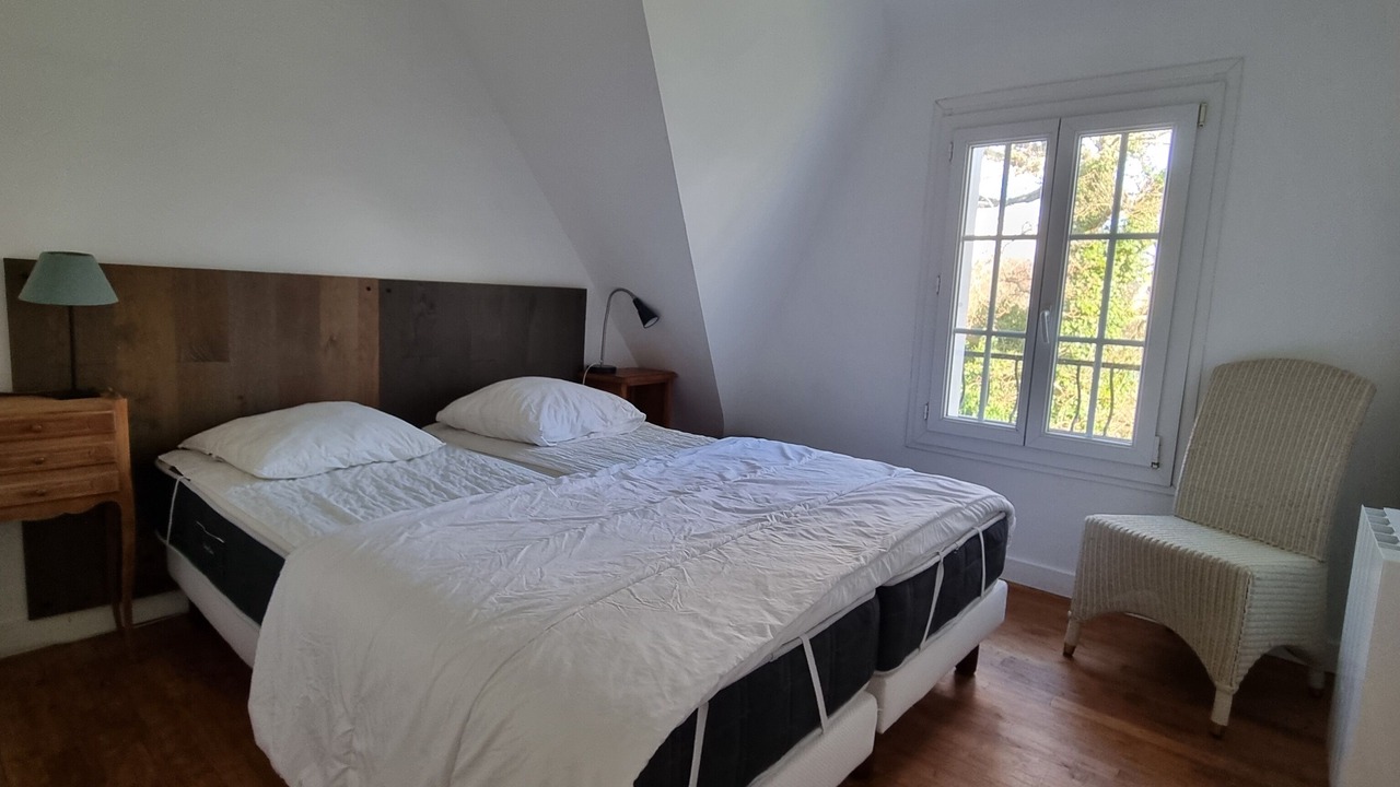 Photo of Bedroom in Tregunc