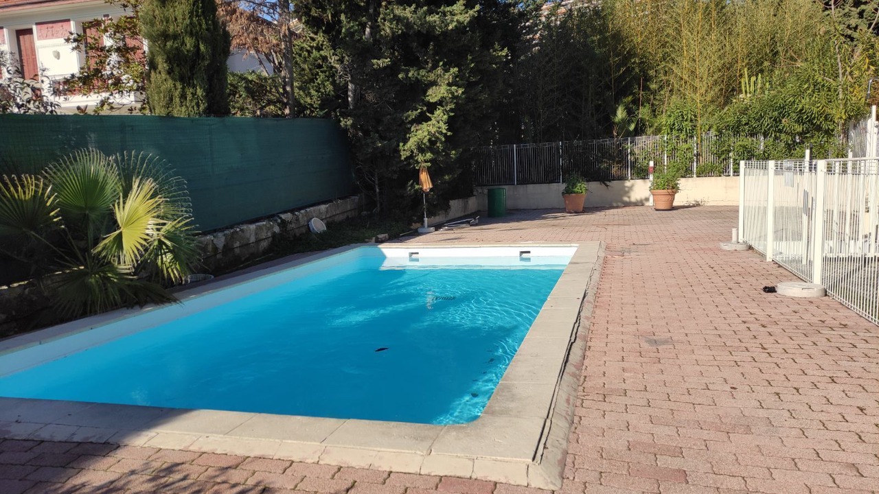 Photo of Outdoor in Fabron