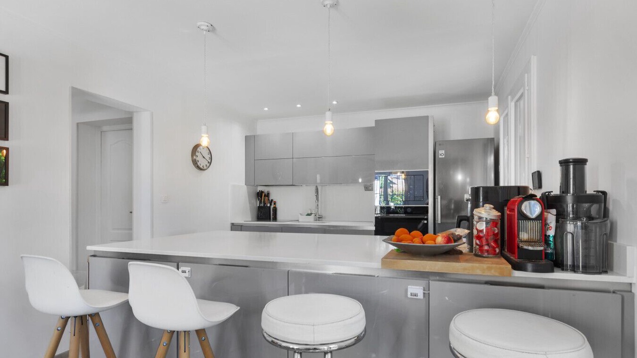 Photo of Kitchen in Gairaut