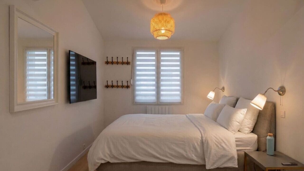 Photo of Bedroom in Gairaut
