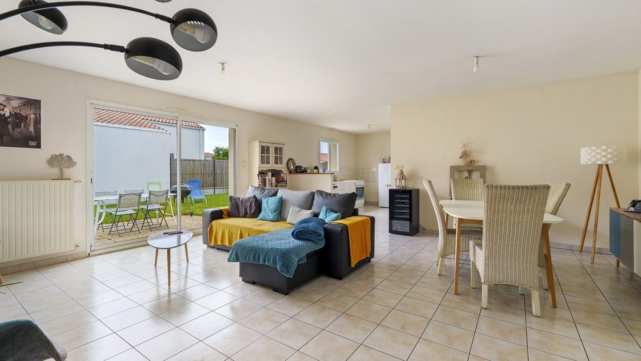 Photo of Livingroom in Les Landes-Genusson