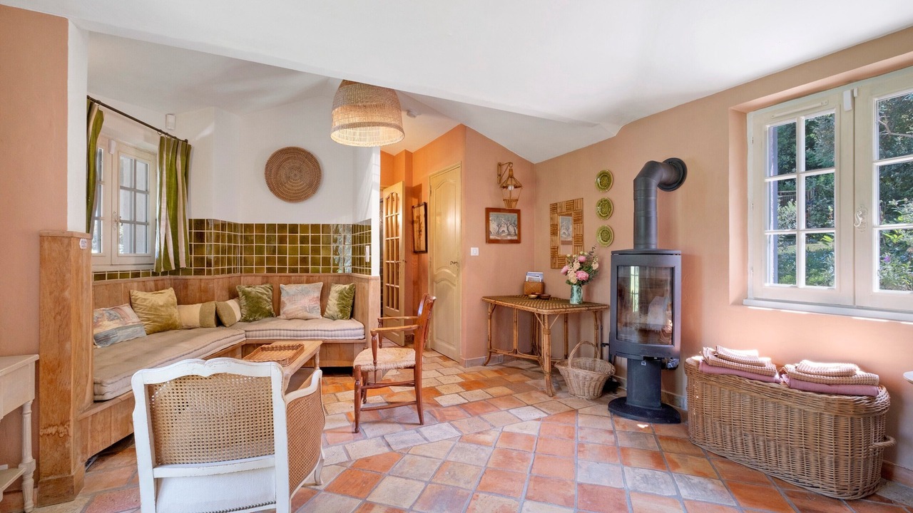 Photo of Livingroom in Les Maillans