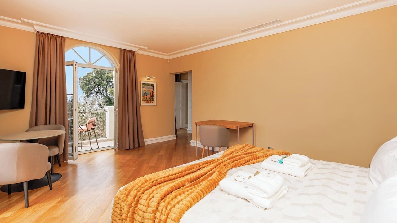 Photo of Bedroom in California - Pezou