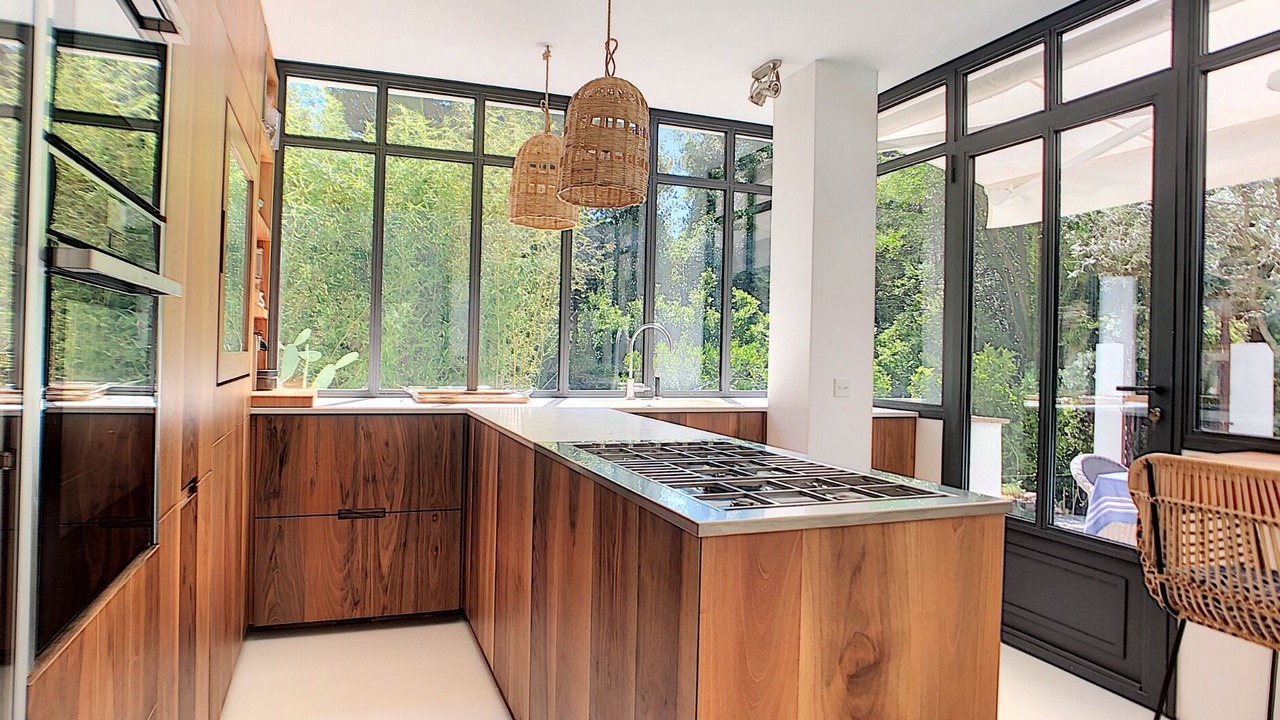 Photo of Kitchen in California - Pezou