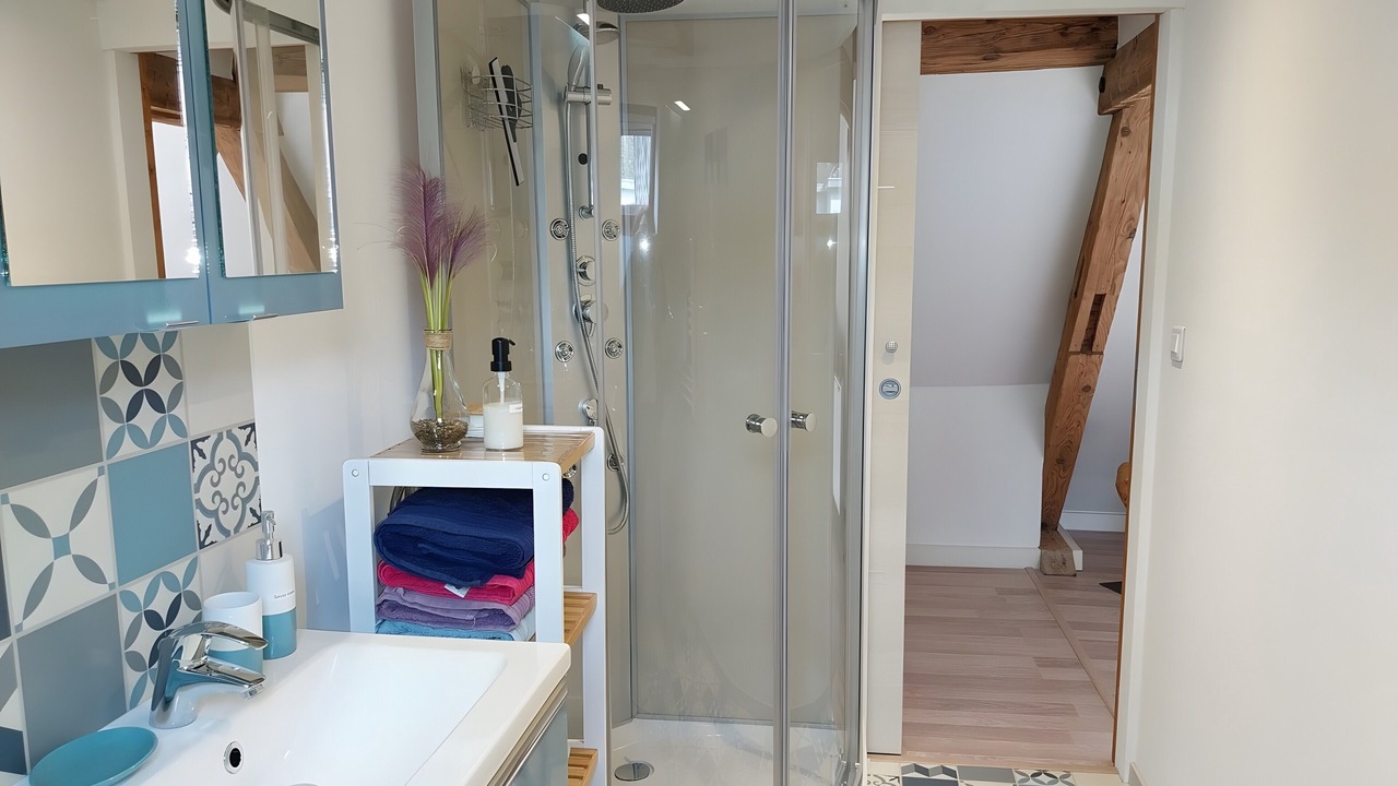 Photo of Bathroom in Munster