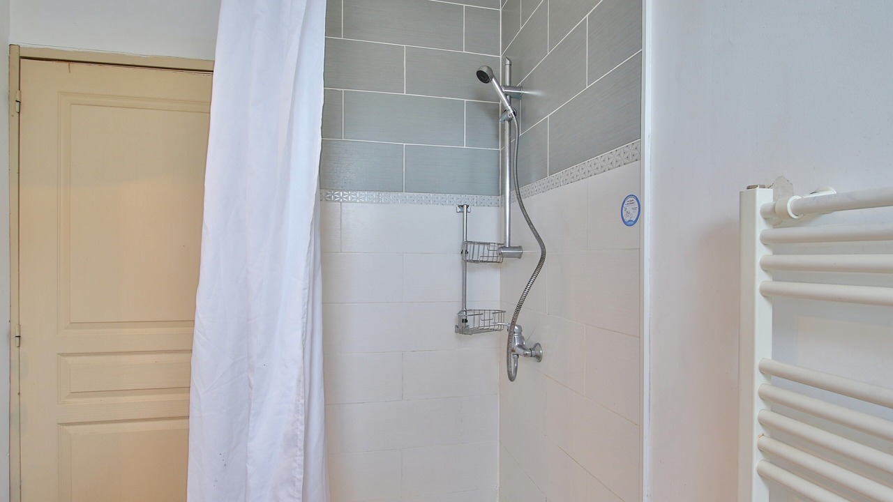 Photo of Bathroom in Sainte-Marguerite-d'Elle