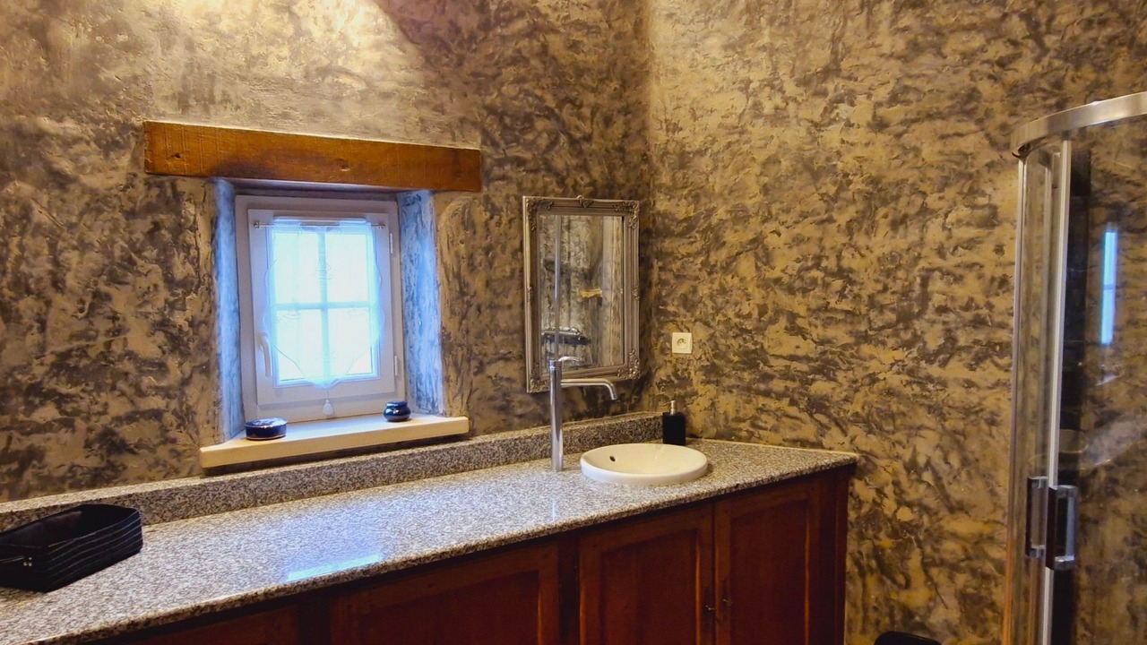 Photo of Bathroom in Monfreville