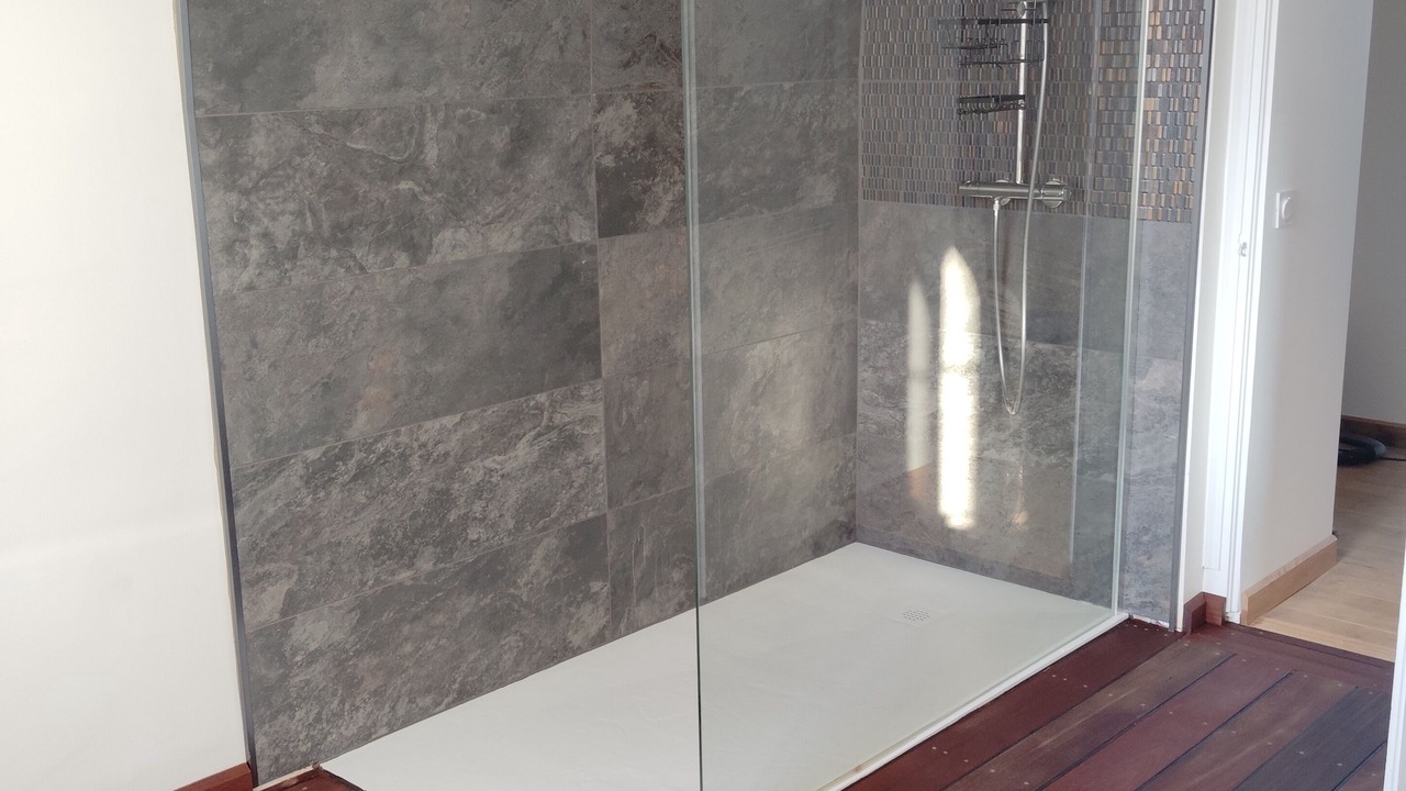 Photo of Bathroom in Beaucouze