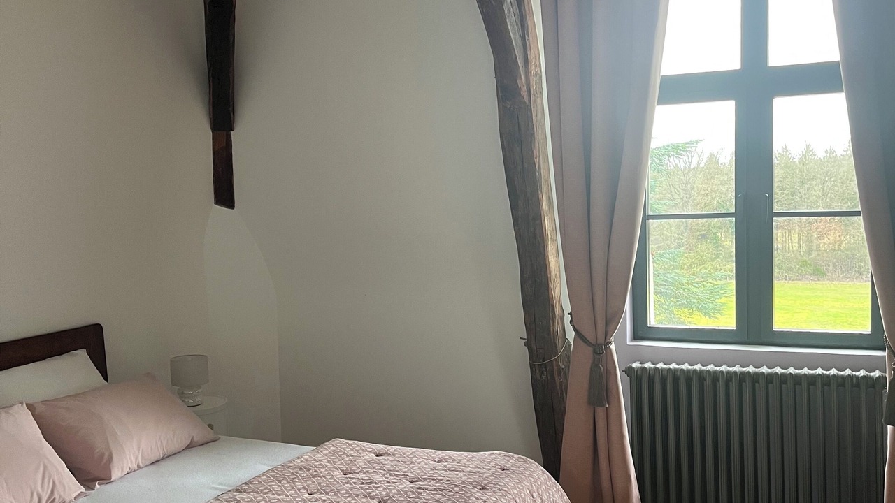 Photo of Bedroom in Beaucouze