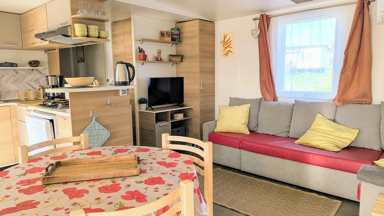 Photo of Livingroom in Saint-Papoul