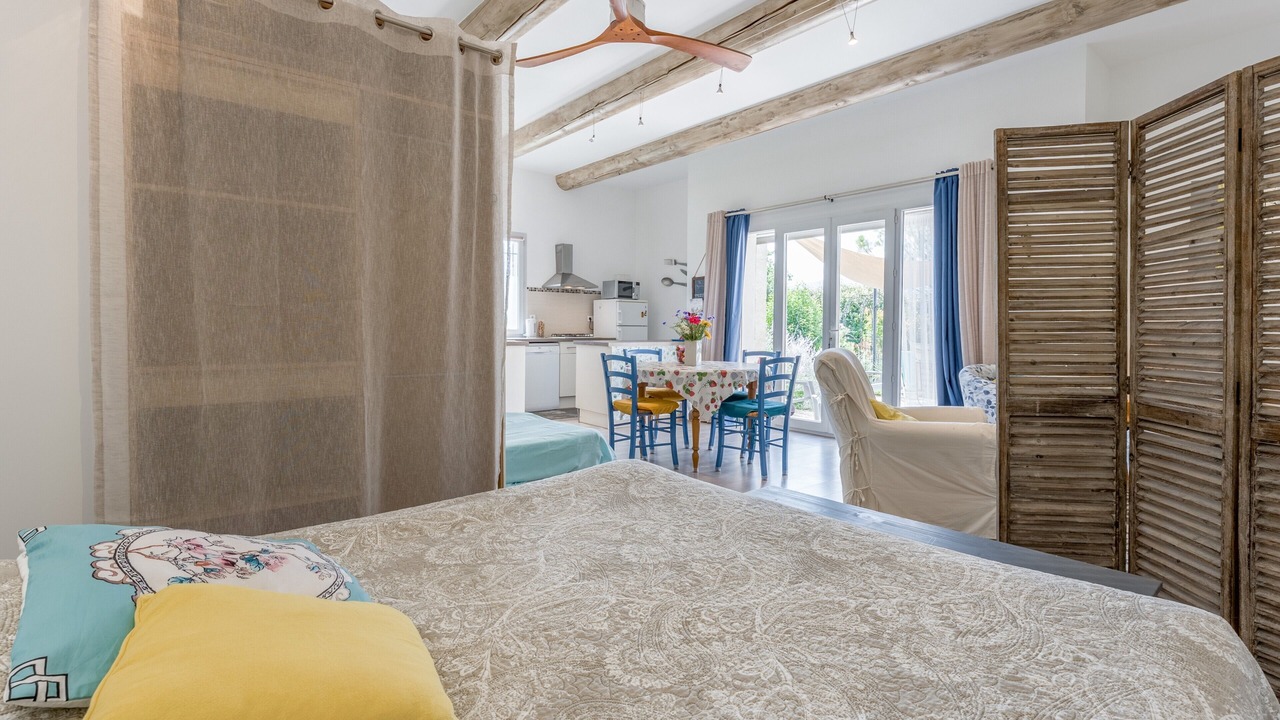 Photo of Bedroom in Cabrieres-d'Avignon