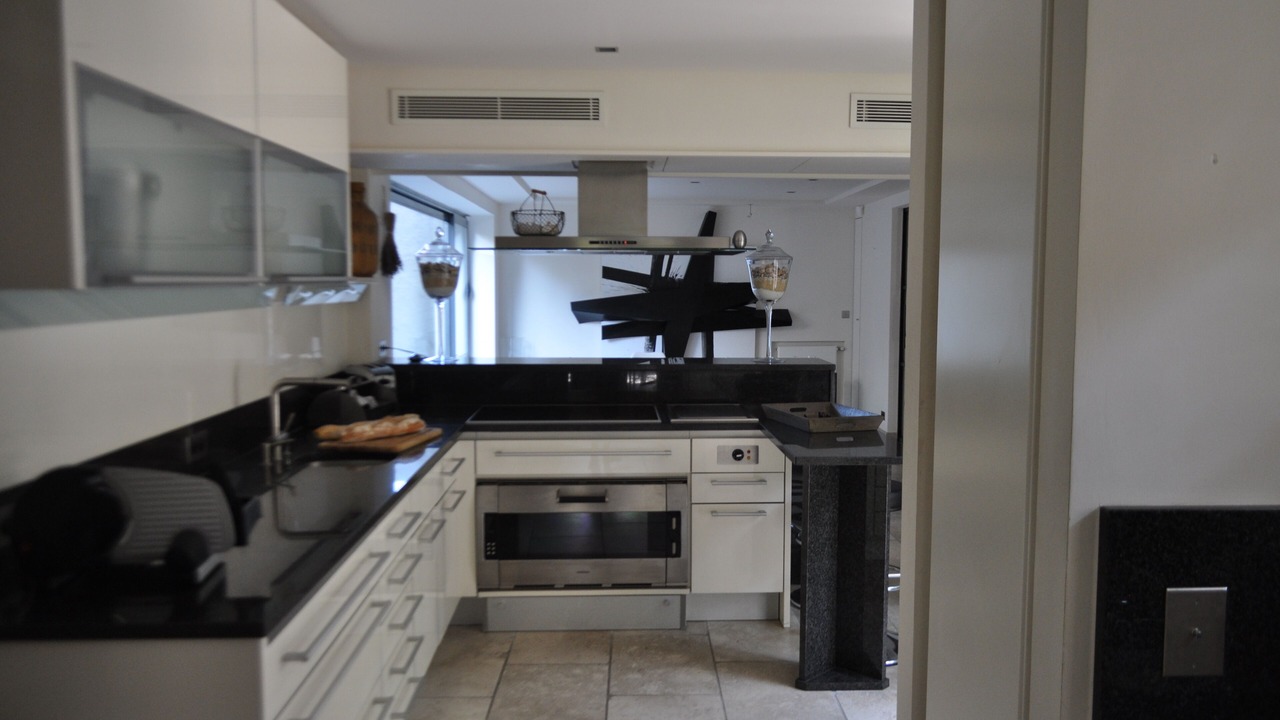 Photo of Kitchen in Saint-Tropez City Centre