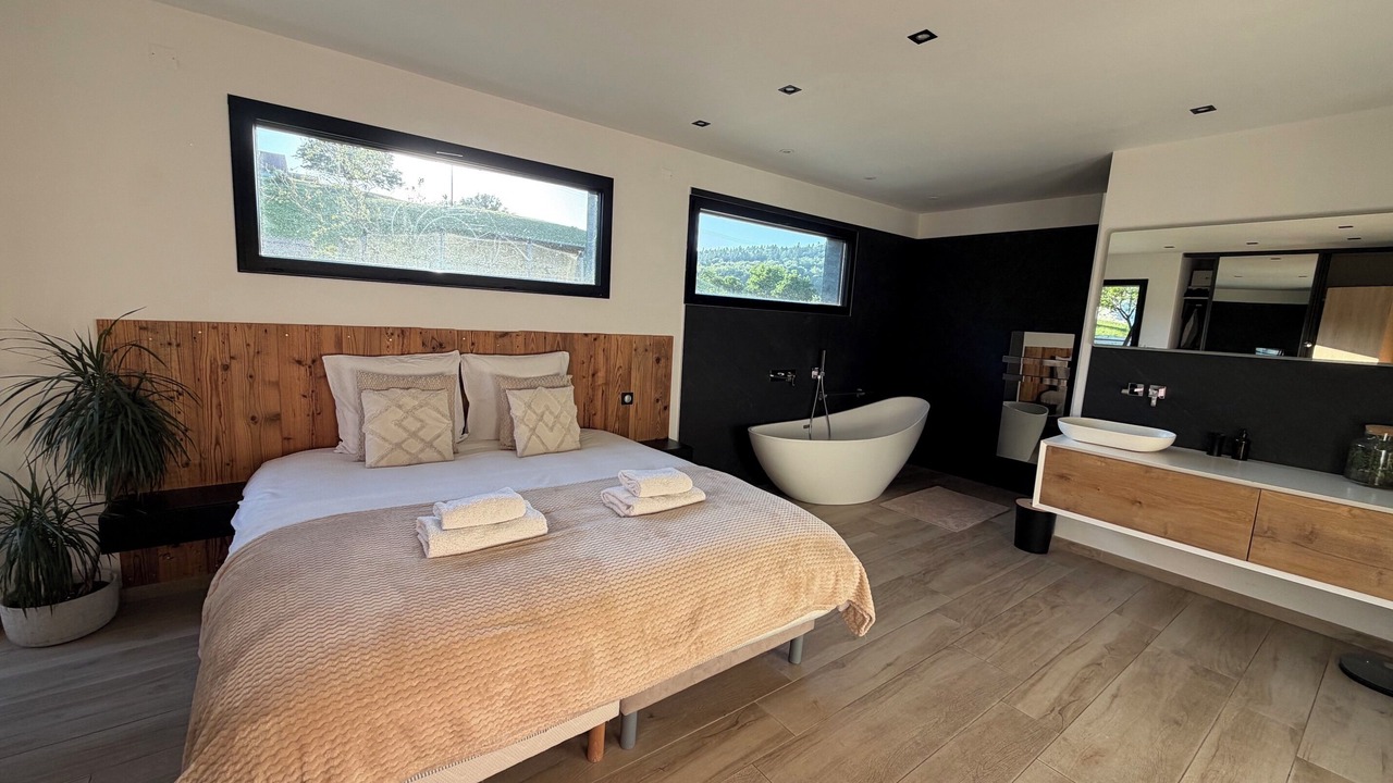 Photo of Bedroom in Saint-Nabord