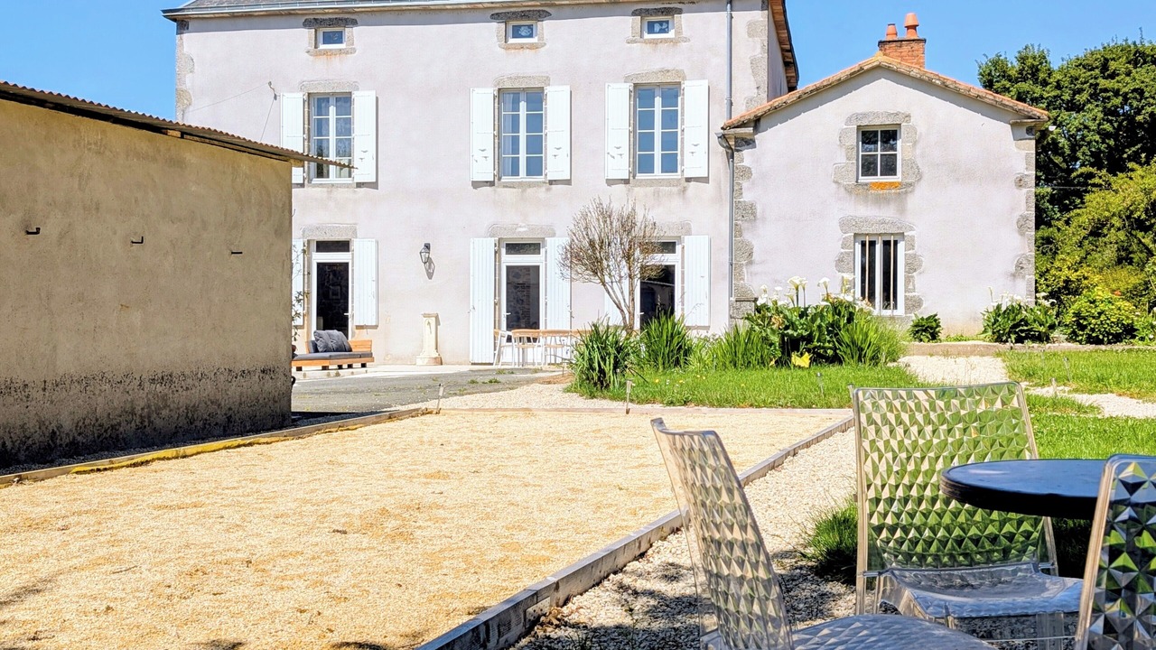 Photo of Outdoor in La Foret-sur-Sevre
