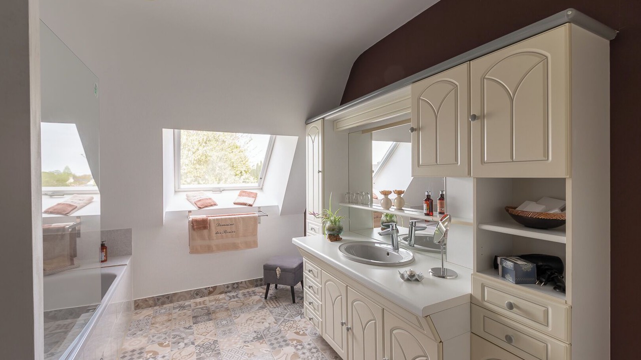 Photo of Bathroom in Quessoy