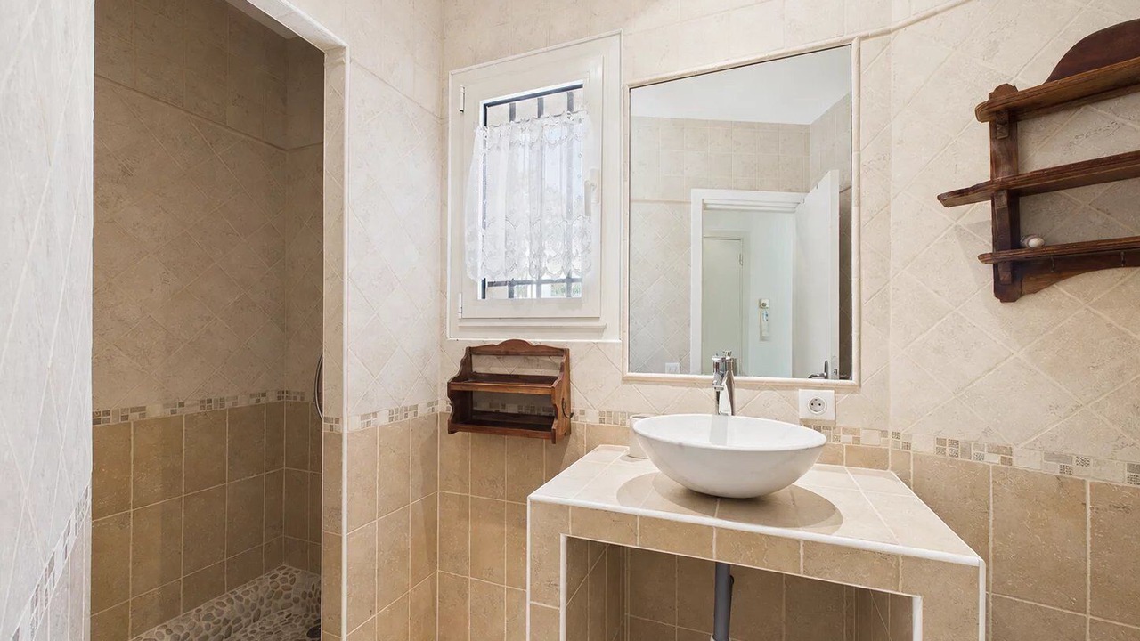 Photo of Bathroom in Mandelieu-La-Napoule