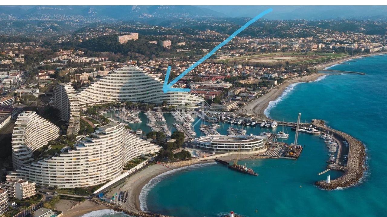 Photo of Others in Villeneuve Loubet Beach
