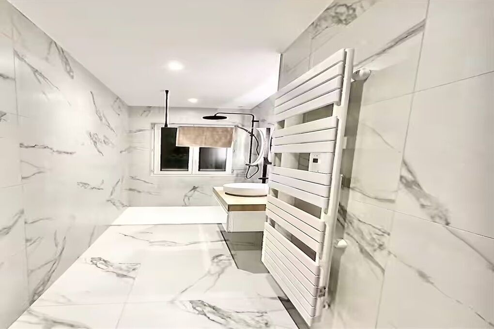 Photo of Bathroom in Henriville