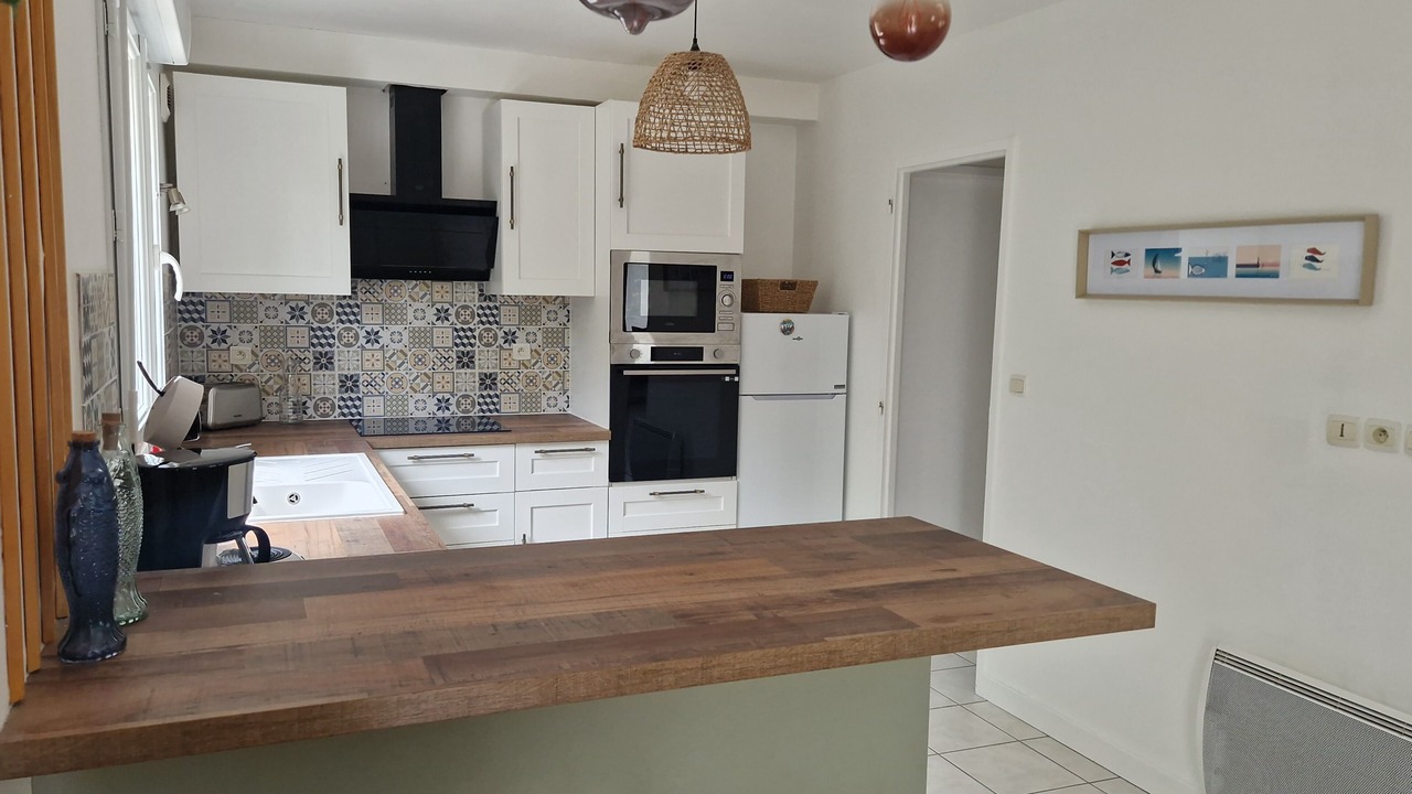 Photo of Kitchen in Port-en-Bessin-Huppain