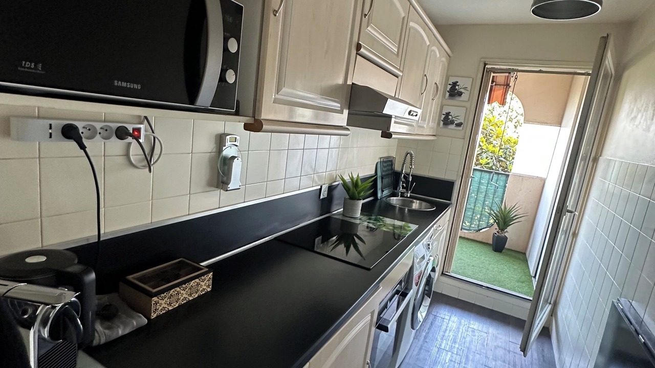 Photo of Kitchen in Saint-Laurent-du-Var