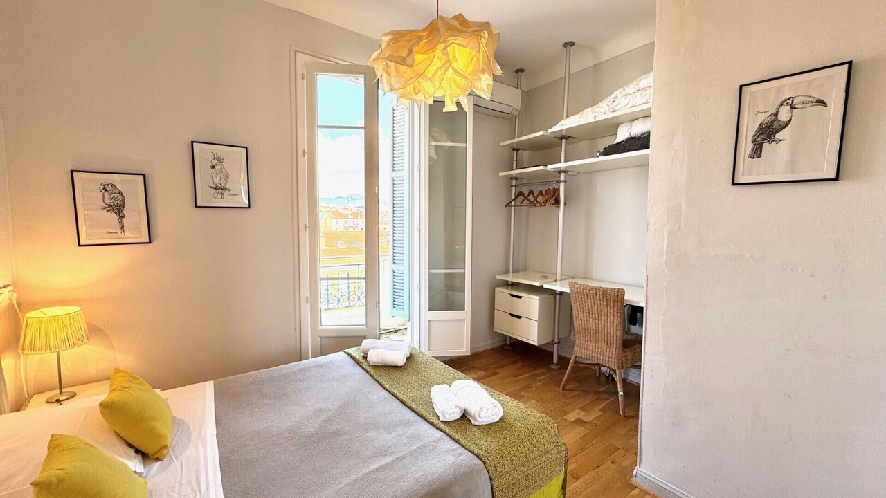 Photo of Bedroom in Musicians Quarter