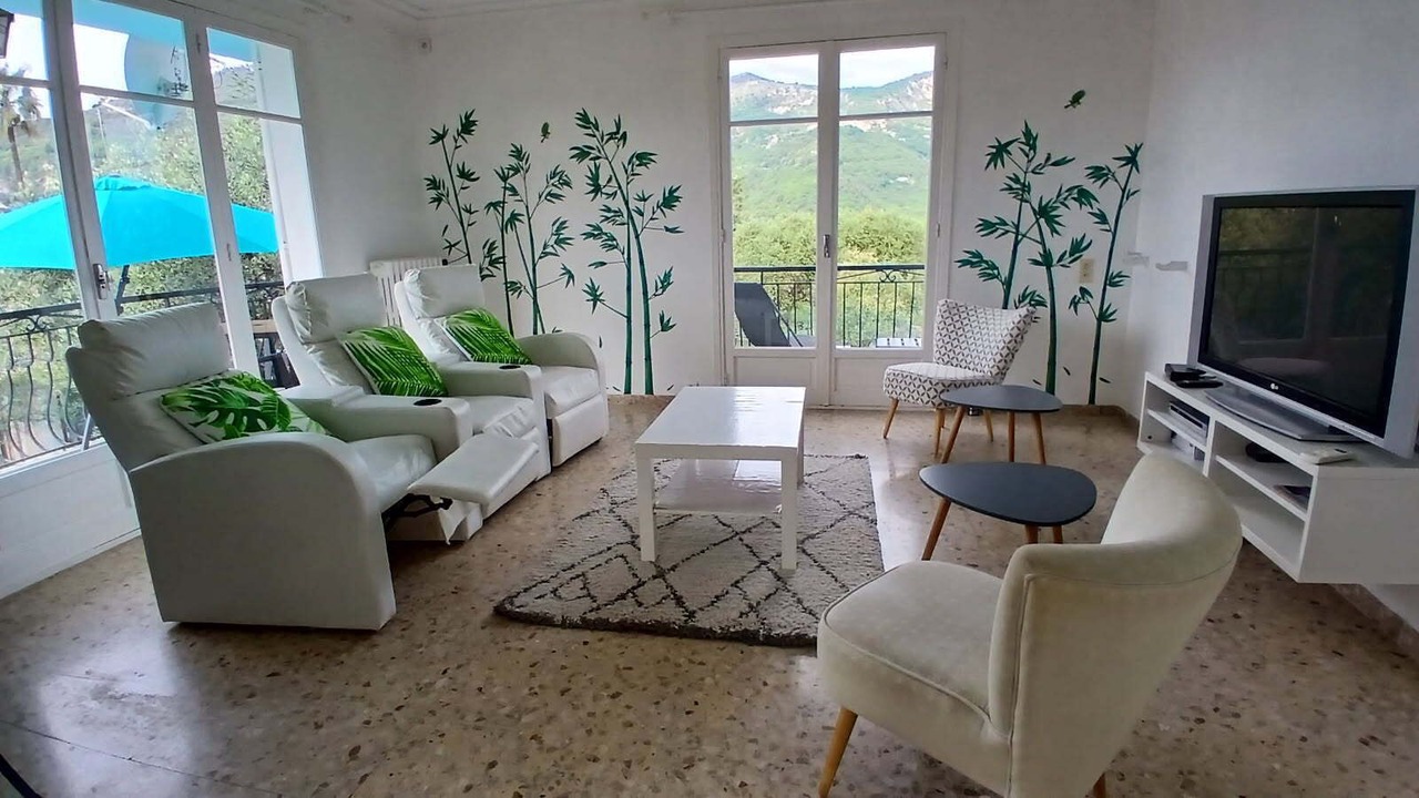 Photo of Livingroom in Saint-Martin-du-Var