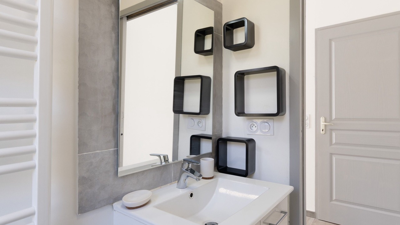 Photo of Bathroom in Salavas